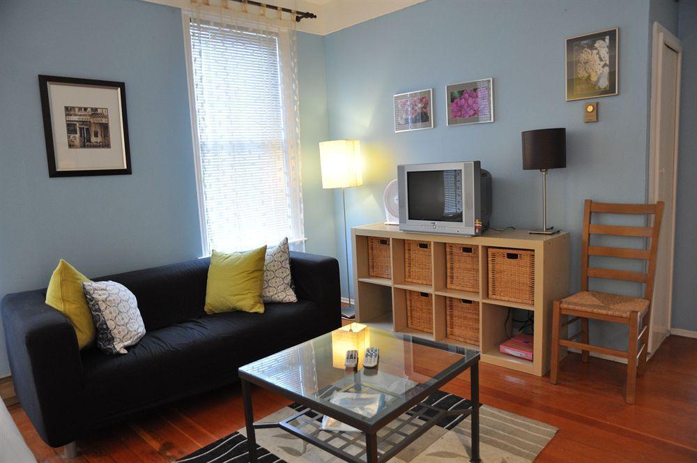 Ocean Island Garden Suites Victoria Dış mekan fotoğraf